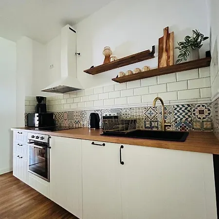 Weiberwirtschaft In Gasthof 3*