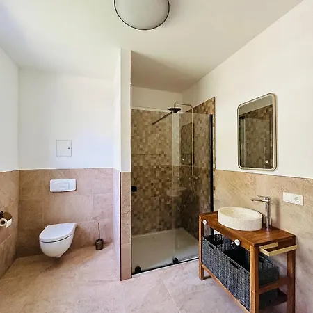 بيت ضيافة Weiberwirtschaft In 3*