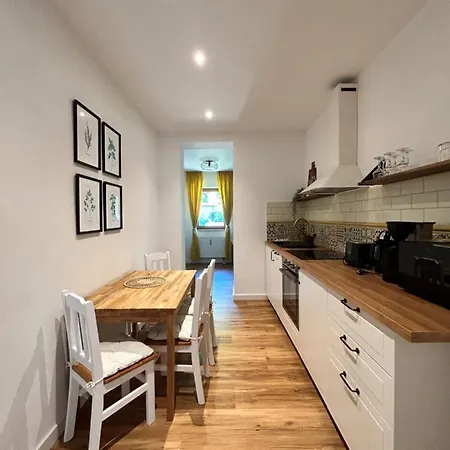 Weiberwirtschaft In بيت ضيافة 3*